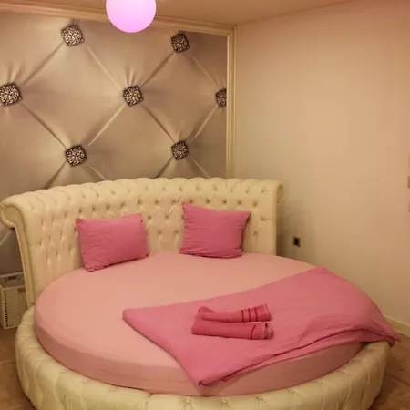 Pinky Appartement *